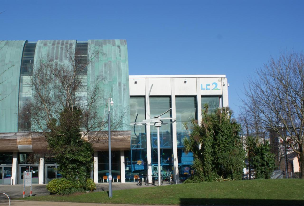 Coastal City Rooms - Waterfront Swansea Luaran gambar